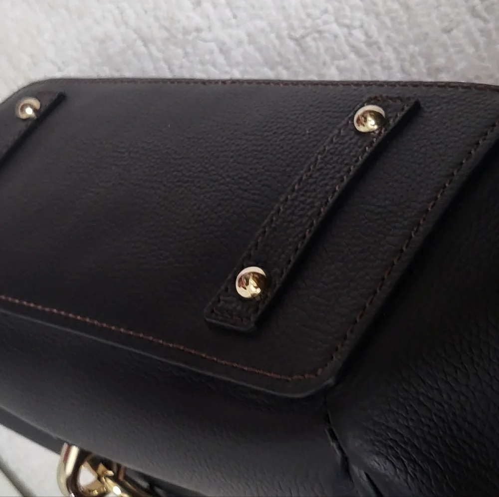 Dooney and Bourke Shoulder Bag_7